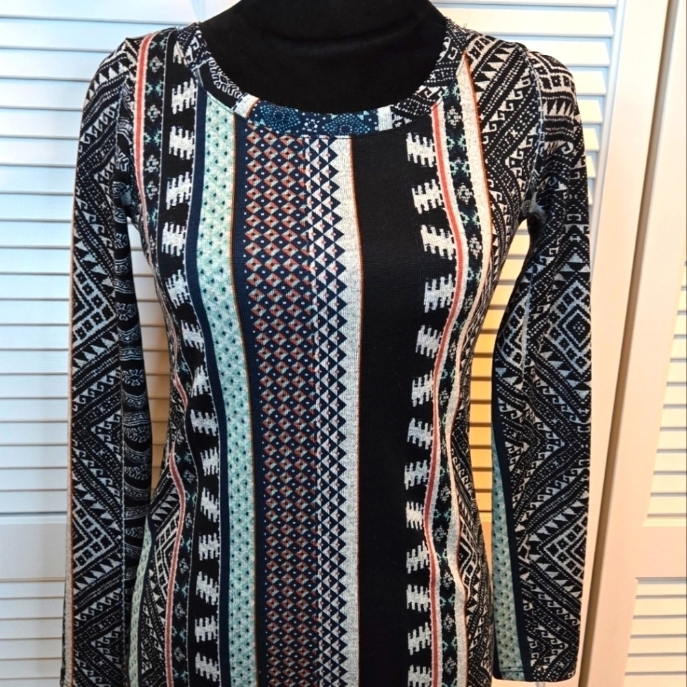 Living Doll Los Angeles Top XS Patterned A-Line Long Sleeve Aztec SW Print Boho